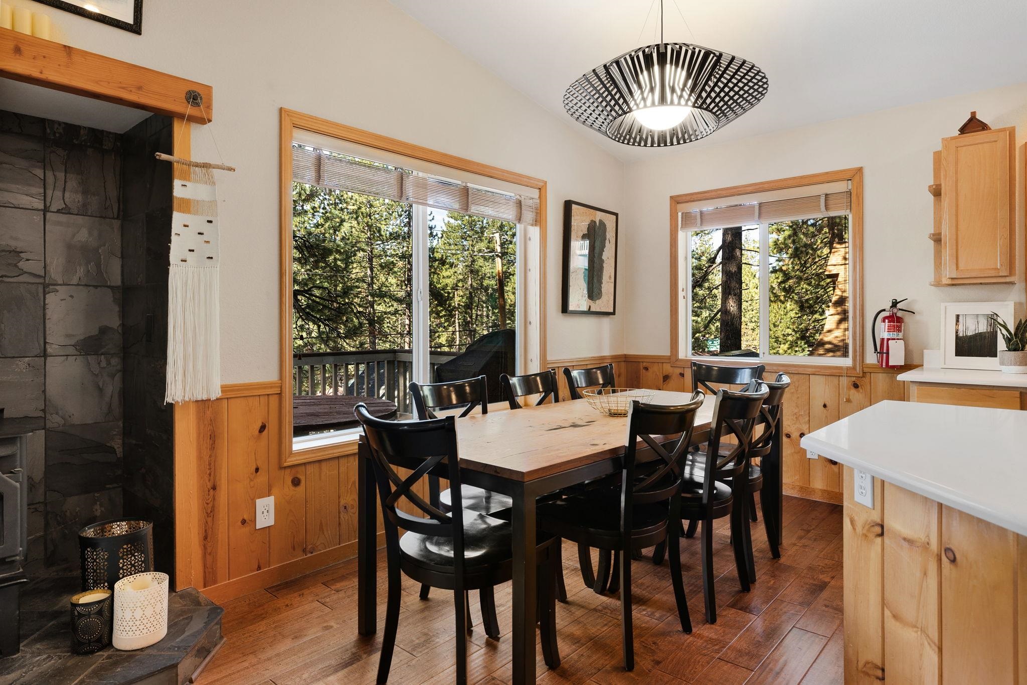 13474 Moraine Road Truckee, CA 96161 - Photo 5 of 24