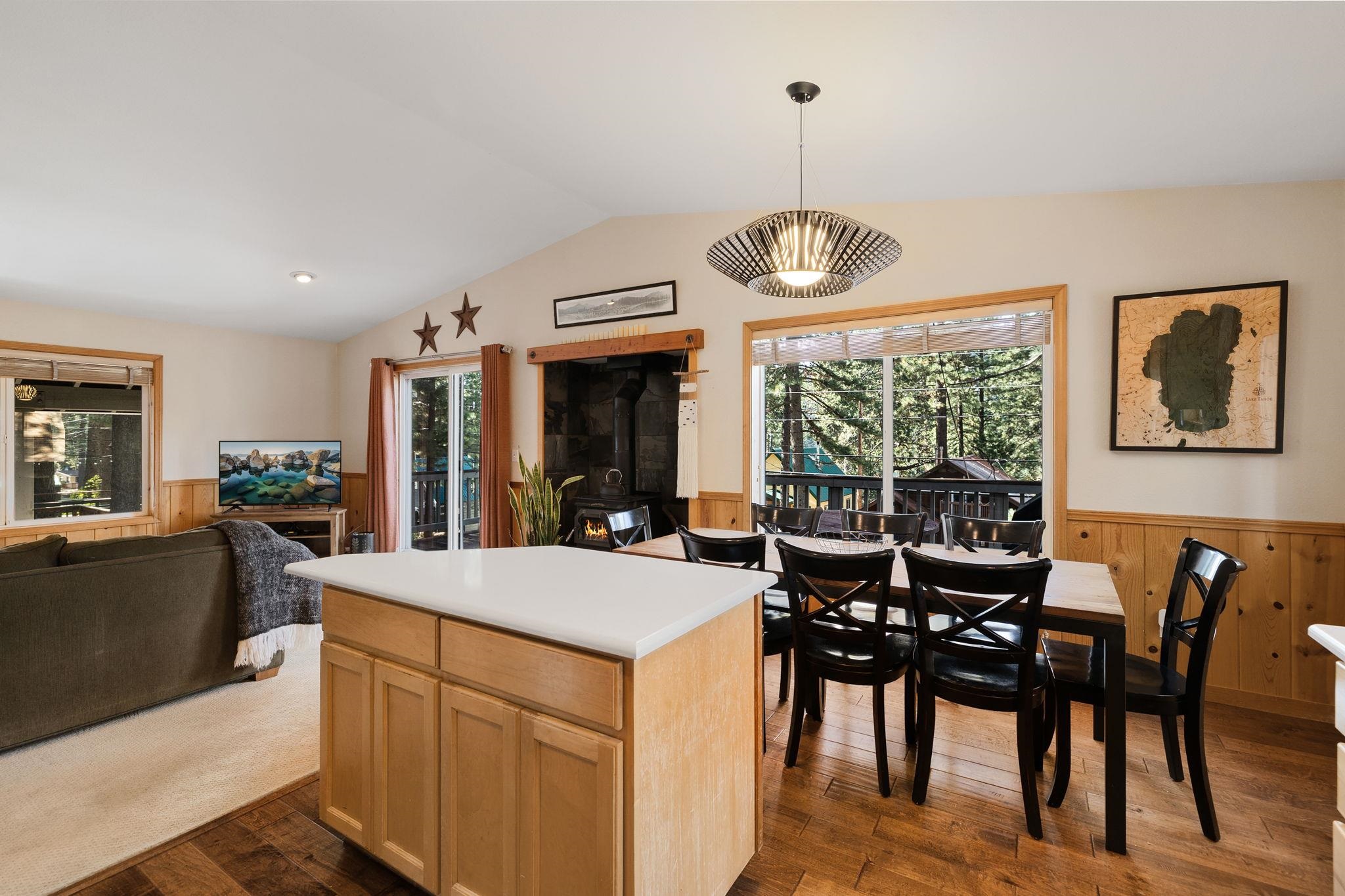 13474 Moraine Road Truckee, CA 96161 - Photo 7 of 24