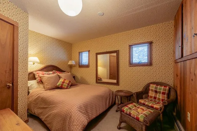 $1,550,000 | 20 Blackberry Lane, Peru, VT 05152