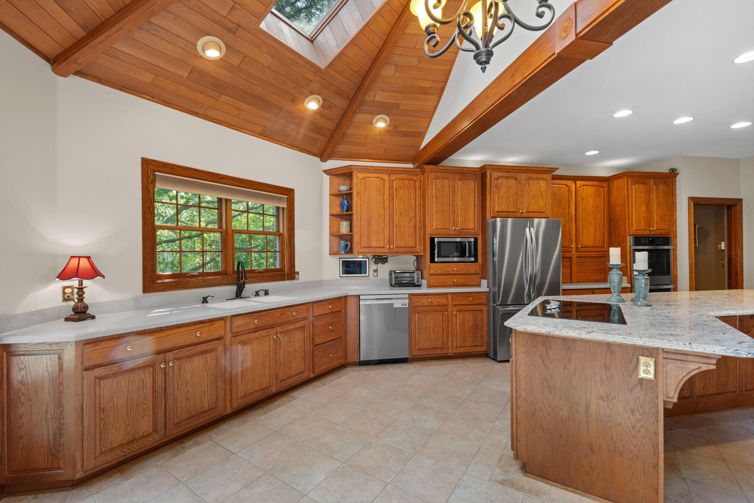 N27W5230 Hamilton Road Cedarburg, WI 53012 - Photo 18 of 67 Chef's Kitchen