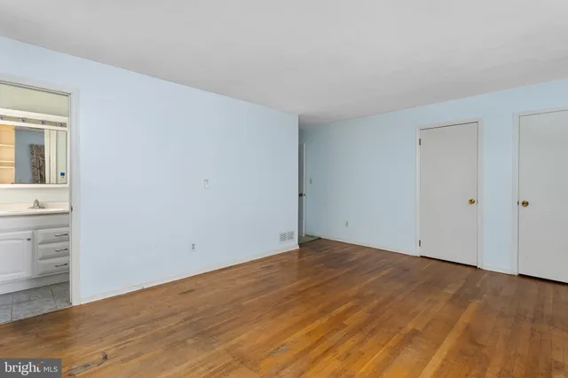 $824,800 | 1 Hawk Drive, Princeton Junction, NJ 08550