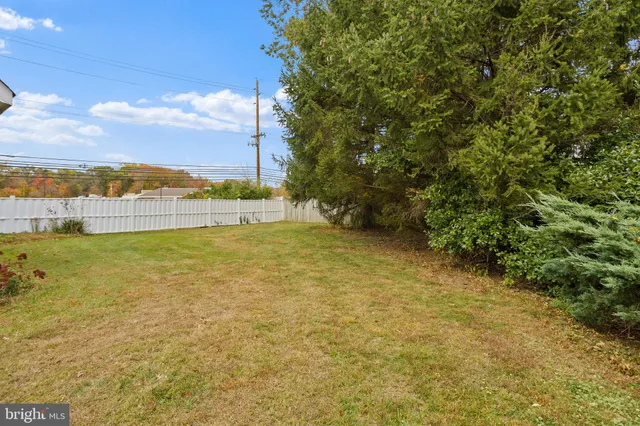 $824,800 | 1 Hawk Drive, Princeton Junction, NJ 08550