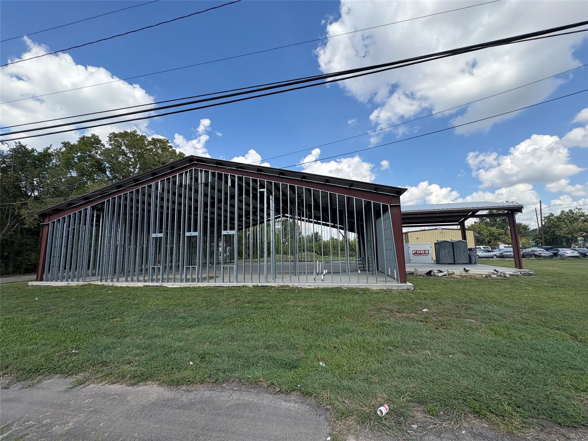 5910 Cullen Boulevard Houston, TX 77021 - Photo 6 of 6 a view of a porch in front of house