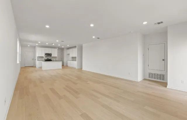 $315,990 | 408 Sullivan Way, Elgin, TX 78621