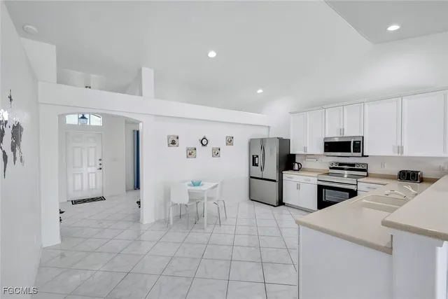 $415,000 | 1408 Southwest 31st Terrace, Cape Coral, FL 33914