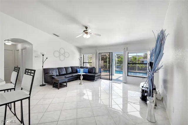 $415,000 | 1408 Southwest 31st Terrace, Cape Coral, FL 33914