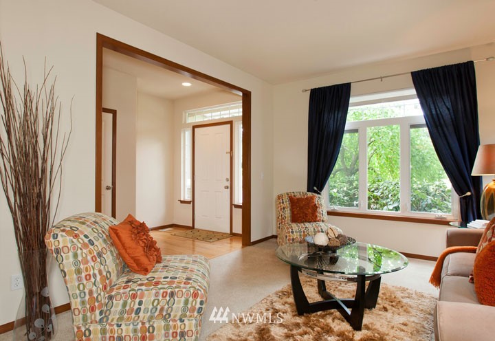 5859 Southeast 2nd Street Renton, WA 98059 - Photo 3 of 25