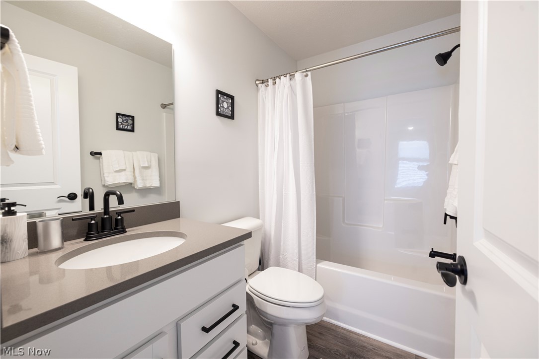 2192 East 100th Street Cleveland, OH 44106 - Photo 17 of 26