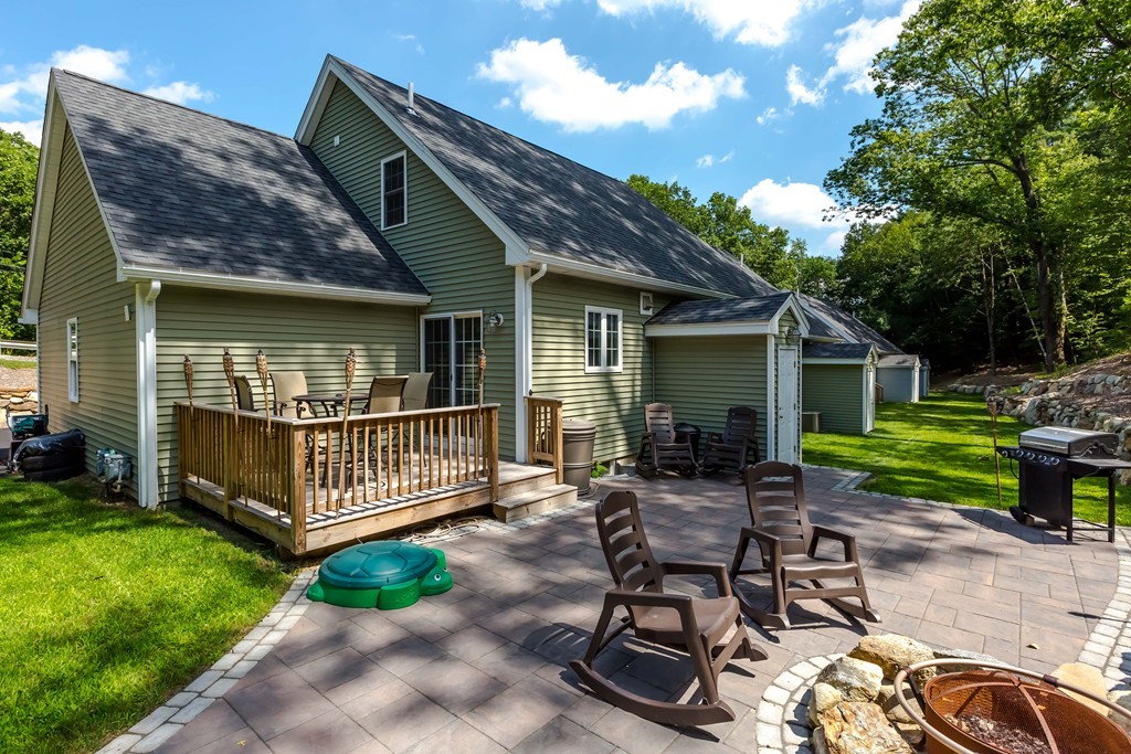 32 Harvard Road, Unit 32 Littleton, MA 01460 - Photo 15 of 17