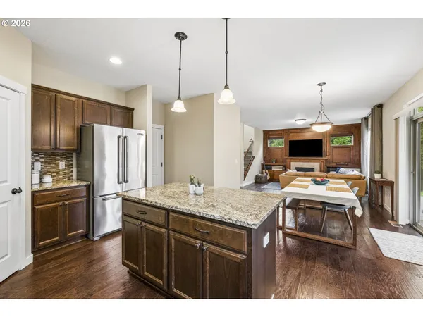 $650,000 | 13925 Southeast Mountain View Lane, Clackamas, OR 97015