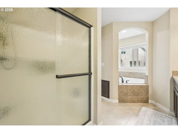 $650,000 | 13925 Southeast Mountain View Lane, Clackamas, OR 97015