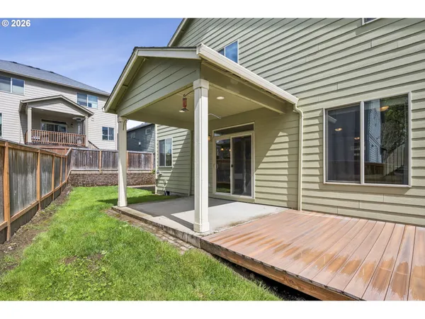 $650,000 | 13925 Southeast Mountain View Lane, Clackamas, OR 97015