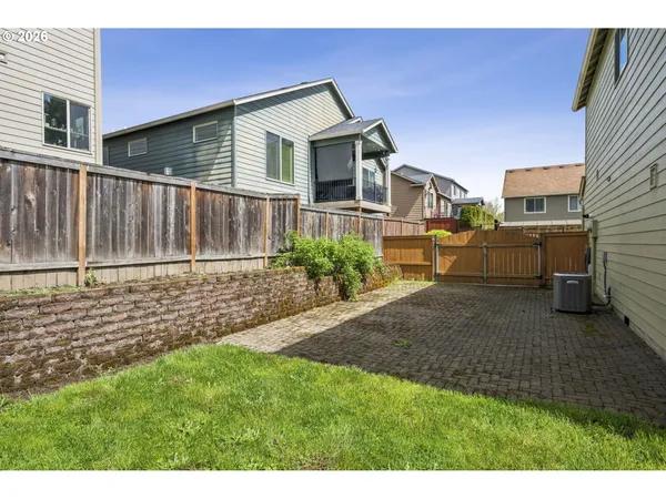 $650,000 | 13925 Southeast Mountain View Lane, Clackamas, OR 97015