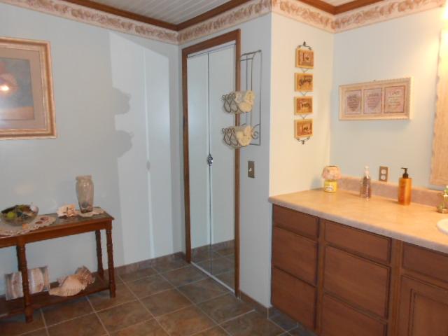 294 Flowertown Road Normandy, TN 37360 - Photo 6 of 18
