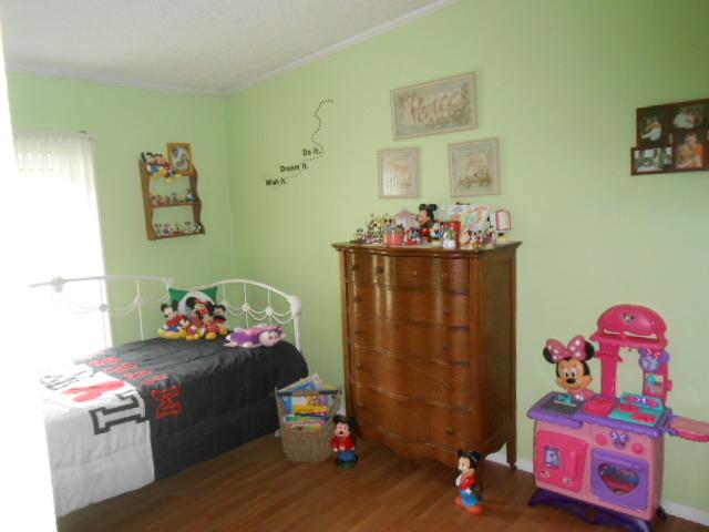 294 Flowertown Road Normandy, TN 37360 - Photo 7 of 18