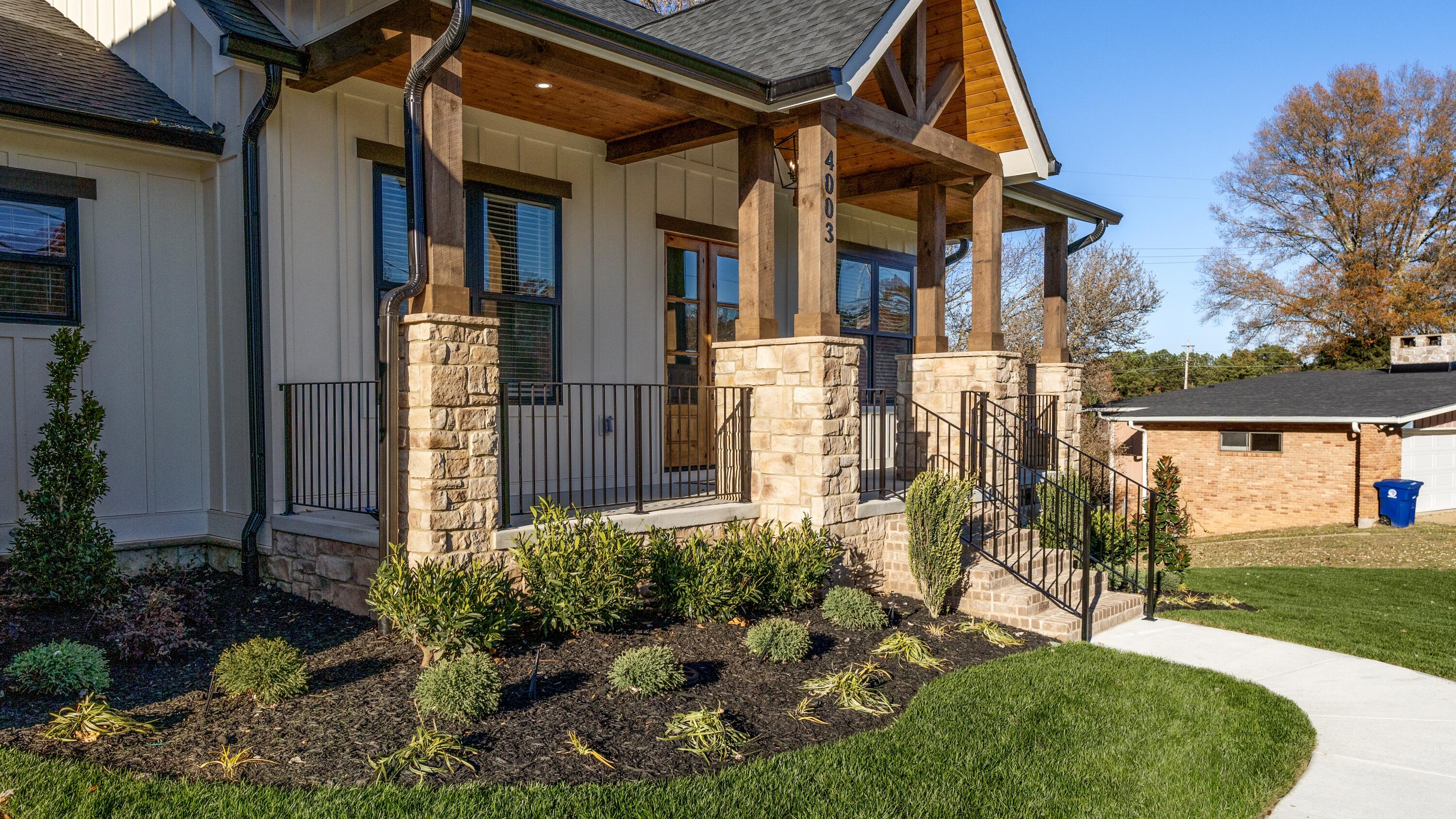 4003 Webb Road Chattanooga, TN 37416 - Photo 3 of 65 DSC02184