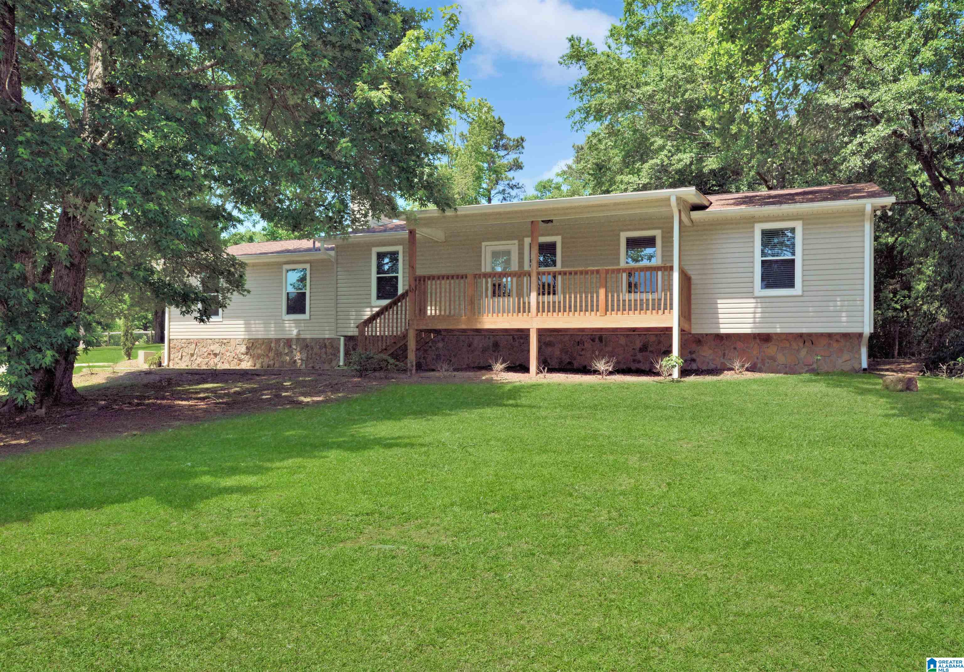 3256 Karl Daly Road Birmingham, AL 35210 - Photo 1 of 36