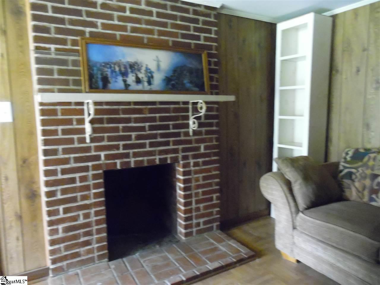 1564 Hunts Bridge Road Easley, SC 29640 - Photo 4 of 8