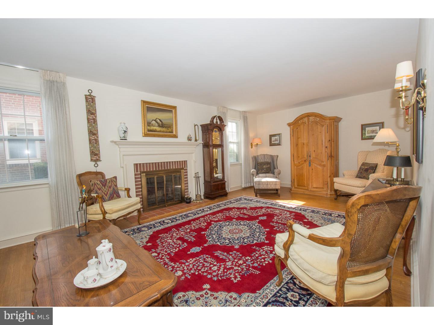 1359 Overbrook Road Wynnewood, PA 19096 - Photo 5 of 23 Living Room