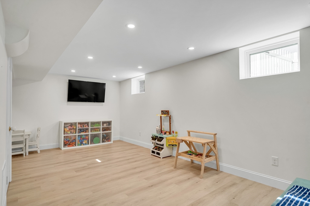 17 Ransom Road Framingham, MA 01702 - Photo 40 of 42