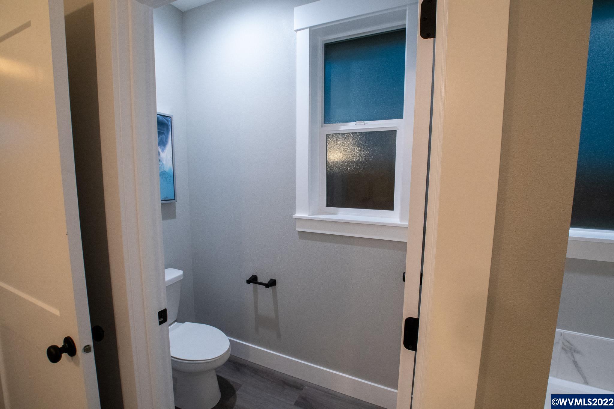 1102 Chestnut Street Independence, OR 97351 - Photo 15 of 26 Gallery Image 15