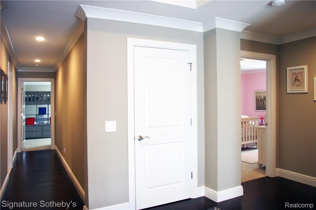 2521 Yorkshire Road Birmingham, MI 48009 - Photo 14 of 24 15.jpg