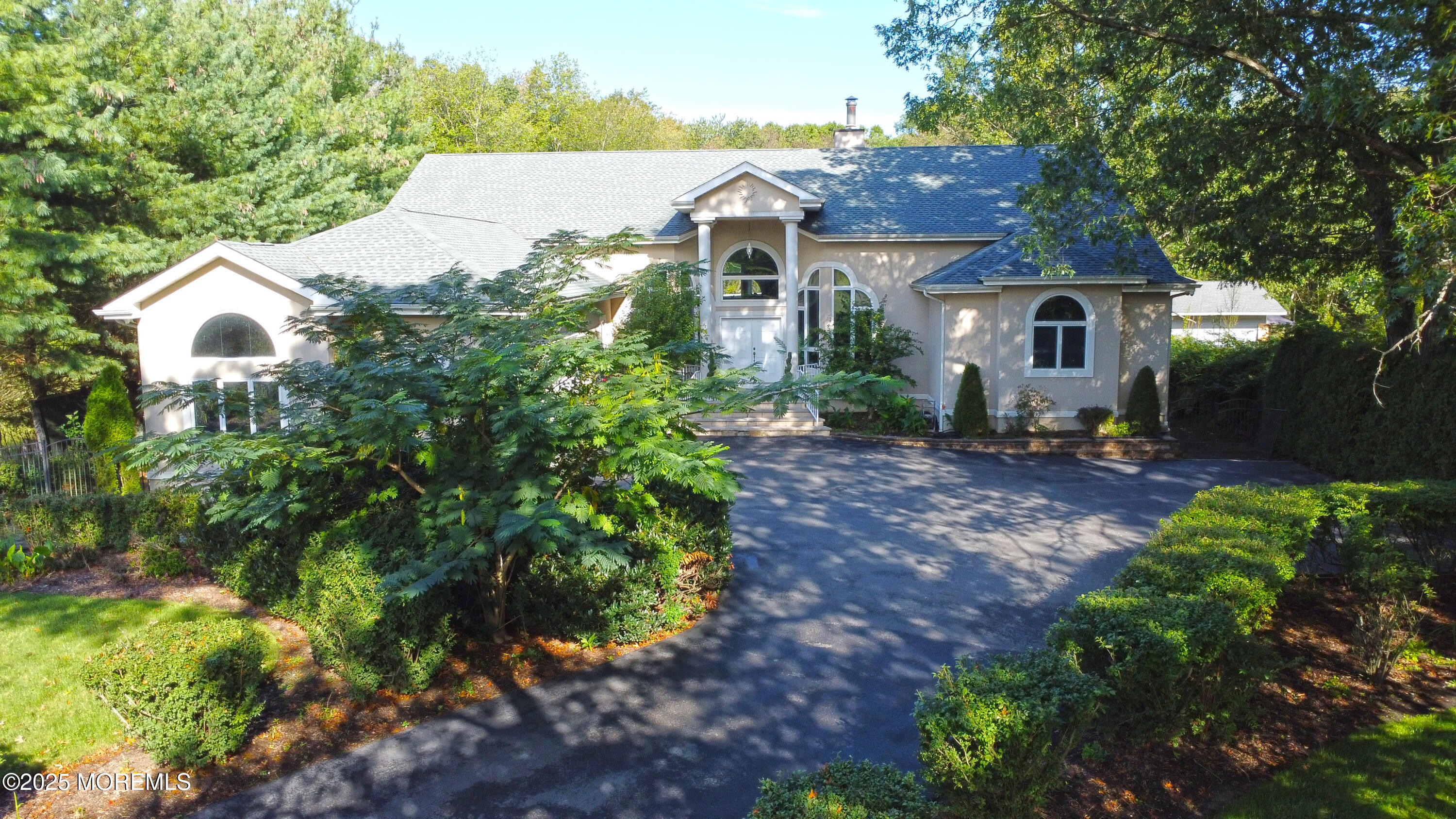 15 Gun Club Road Tinton Falls, NJ 07712 - Photo 4 of 51 California style ranch