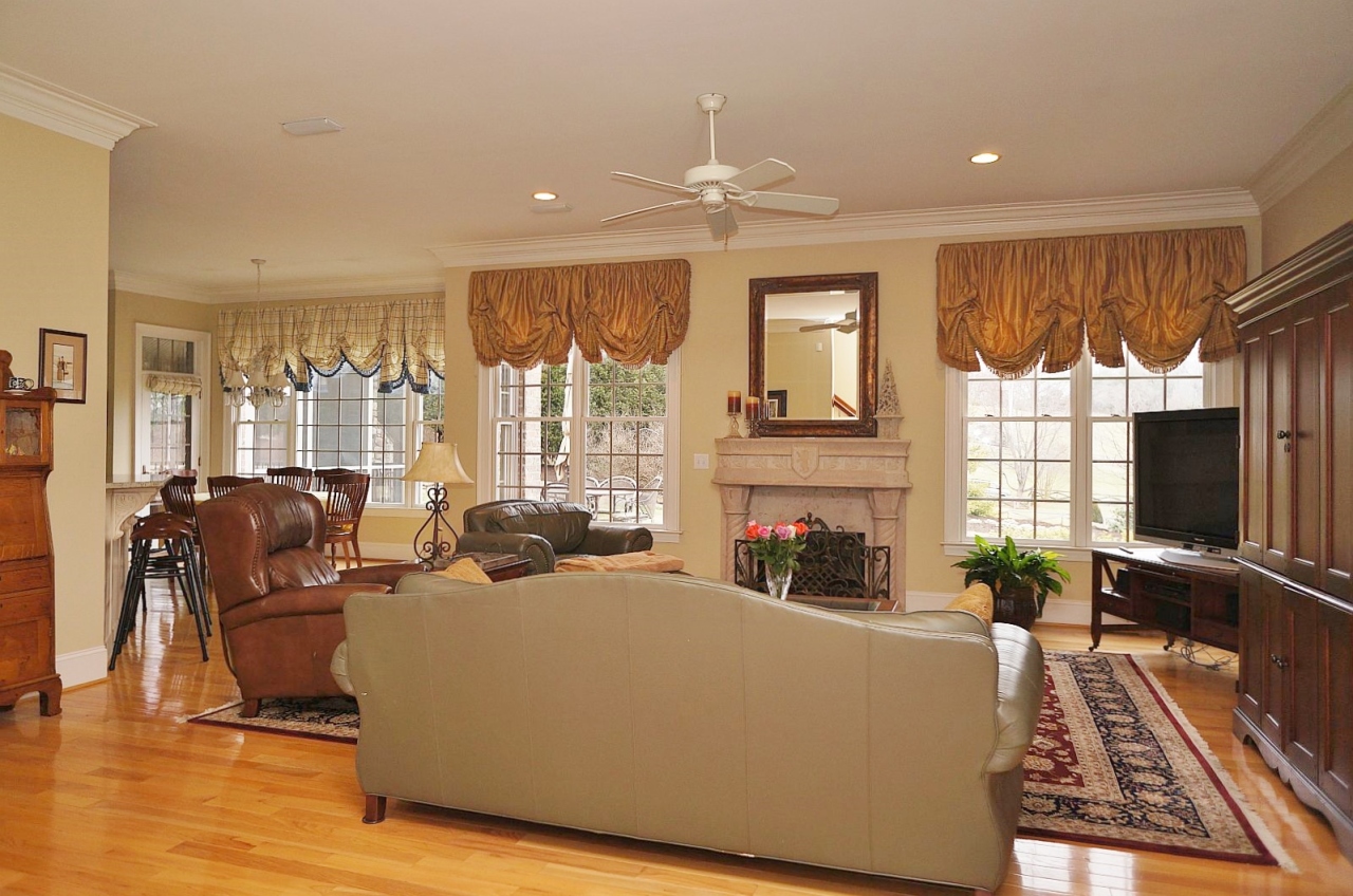 3125 Hidden Oak Road Southwest Roanoke, VA 24018 - Photo 17 of 69 Family Room