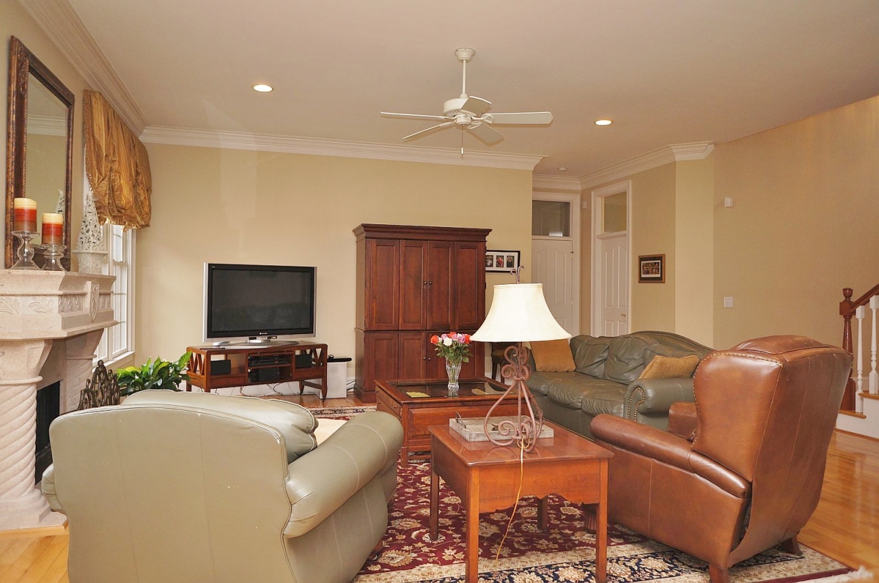 3125 Hidden Oak Road Southwest Roanoke, VA 24018 - Photo 19 of 69 Family Room 3