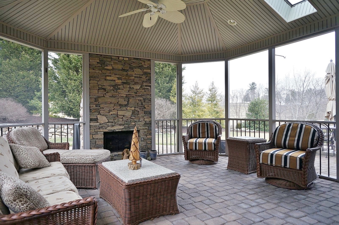 3125 Hidden Oak Road Southwest Roanoke, VA 24018 - Photo 39 of 69 Screened Porch 2