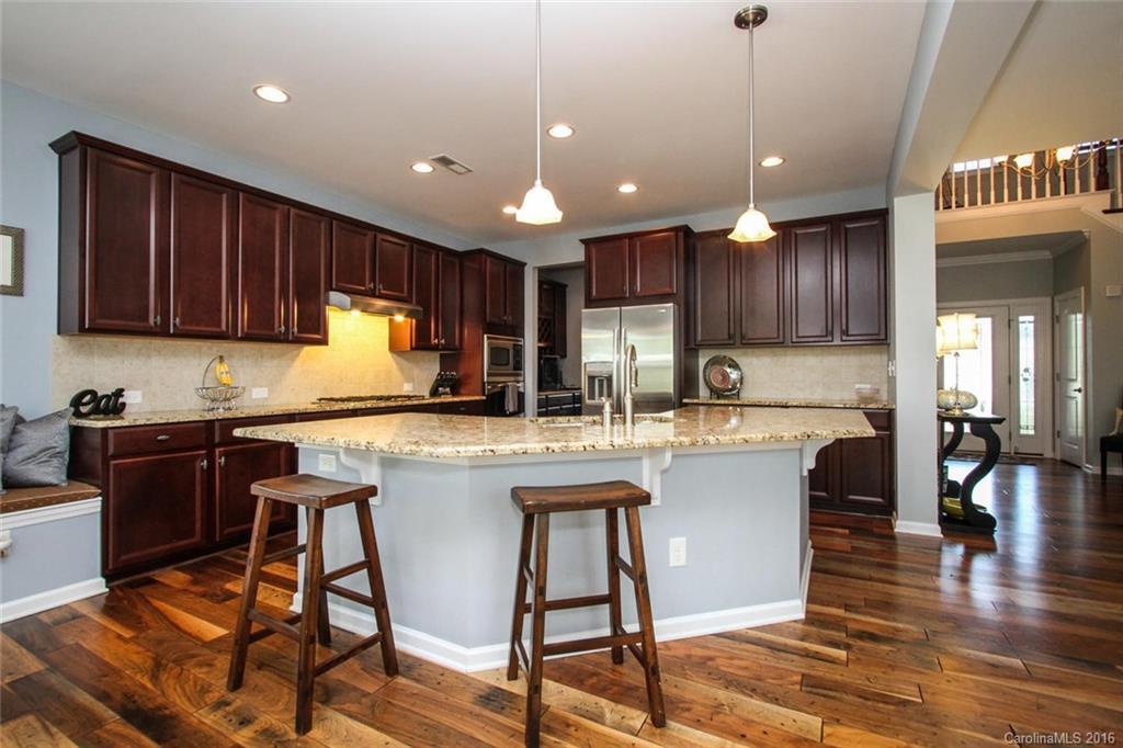 6315 Baltray Road Charlotte, NC 28278 - Photo 6 of 23 Gallery Image 6