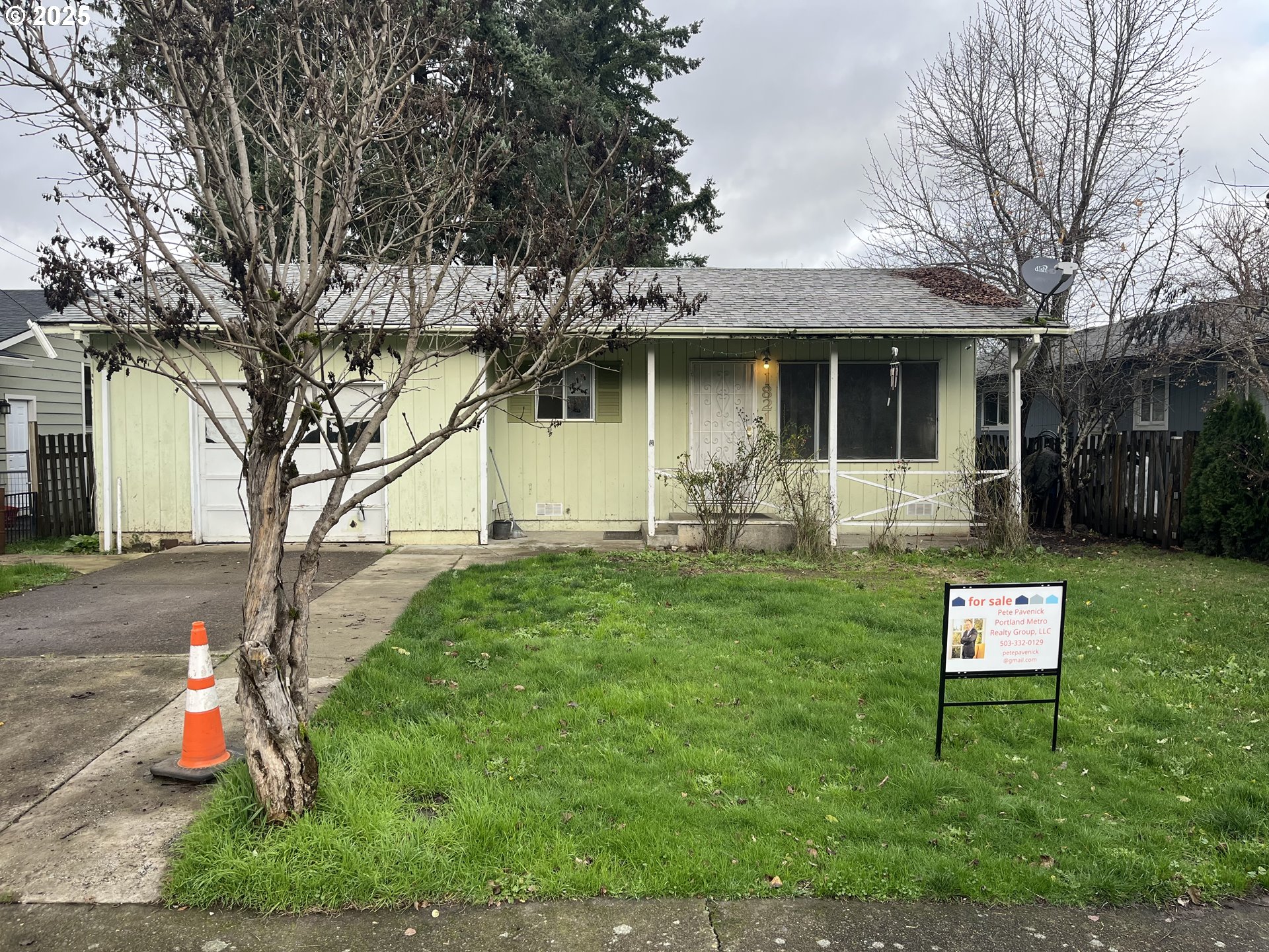 1821 26th Avenue Forest Grove, OR 97116 - Photo 2 of 6 Front Yard