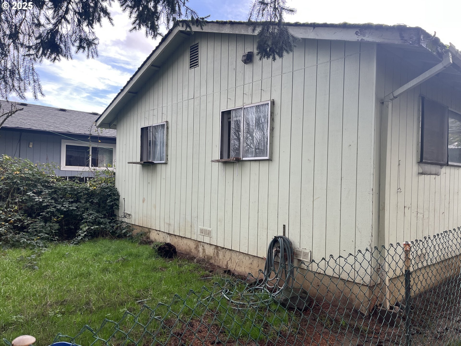1821 26th Avenue Forest Grove, OR 97116 - Photo 6 of 6 Exterior