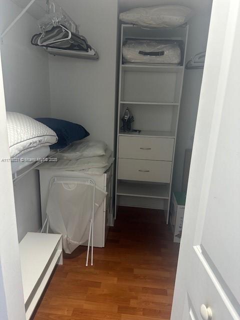 1250 South Miami Avenue, Unit 2013 Miami, FL 33130 - Photo 14 of 19 a utility room with dryer and washer