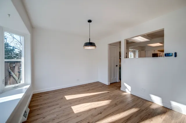 $274,900 | 187 Roberts Road, Unit 187, Bolingbrook, IL 60440