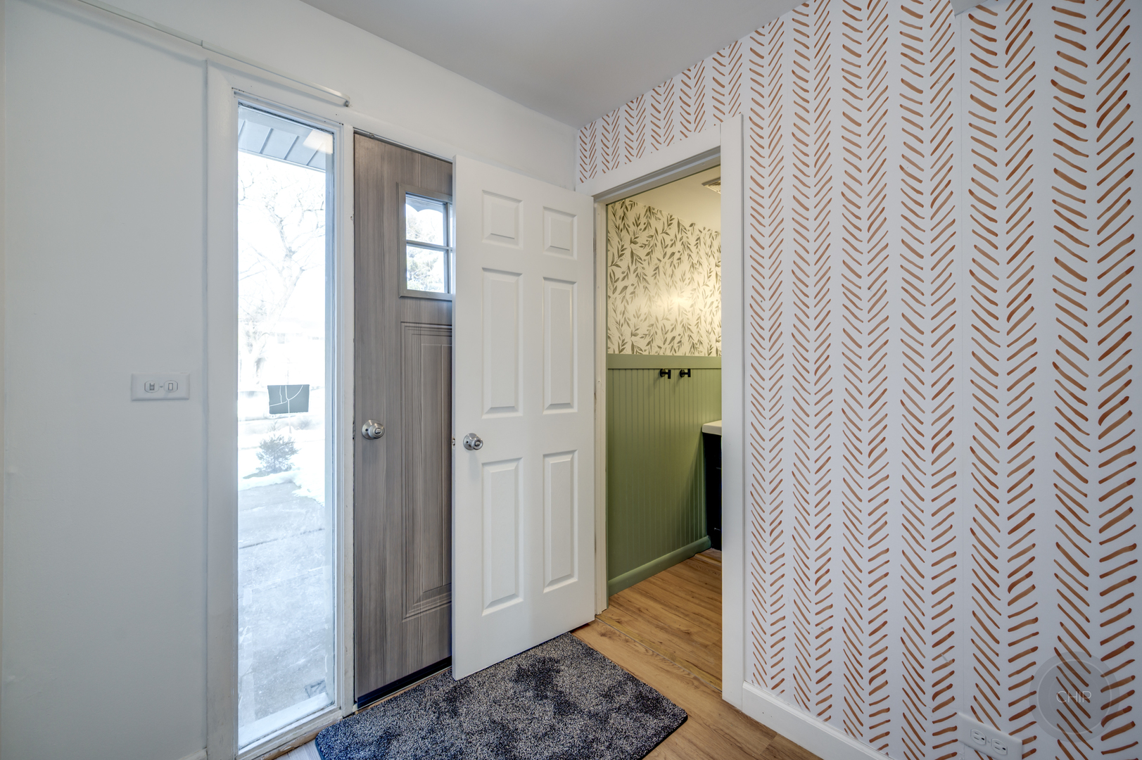 187 Roberts Road, Unit 187 Bolingbrook, IL 60440 - Photo 3 of 48 Gallery Image 3