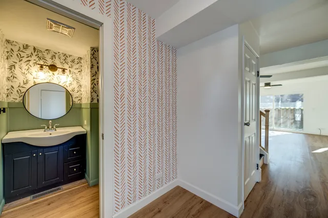 $274,900 | 187 Roberts Road, Unit 187, Bolingbrook, IL 60440