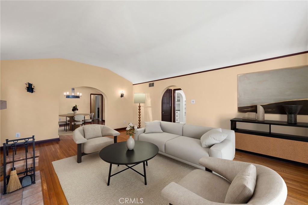 3754 California Long Beach, CA 90807 - Photo 6 of 38 a living room with furniture