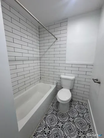 $2,000 | 258 Sheridan Street, Bridgeport, CT 06610