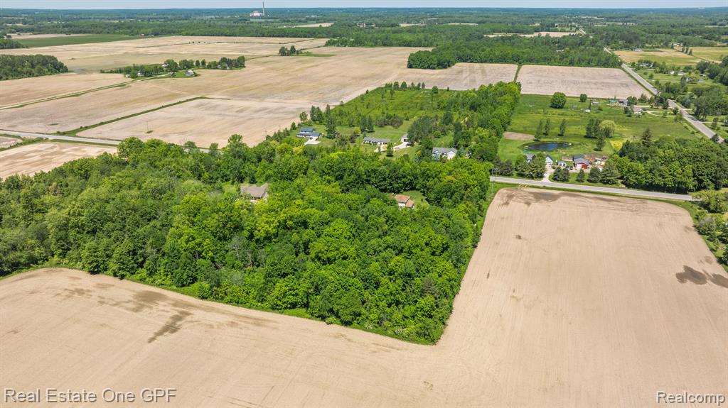 8077 Avoca Road Avoca, MI 48006 - Photo 56 of 65