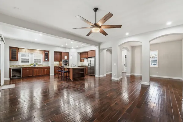 $672,500 | 2558 Edgebrook Lane, Manteca, CA 95336