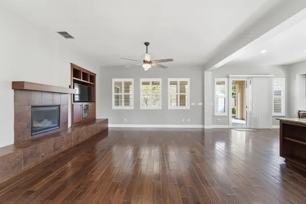 $672,500 | 2558 Edgebrook Lane, Manteca, CA 95336