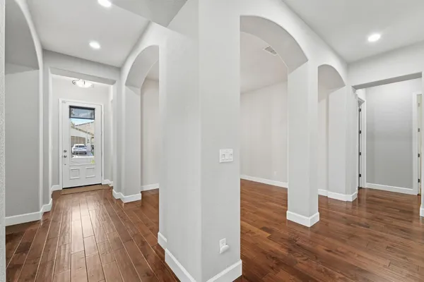 $672,500 | 2558 Edgebrook Lane, Manteca, CA 95336