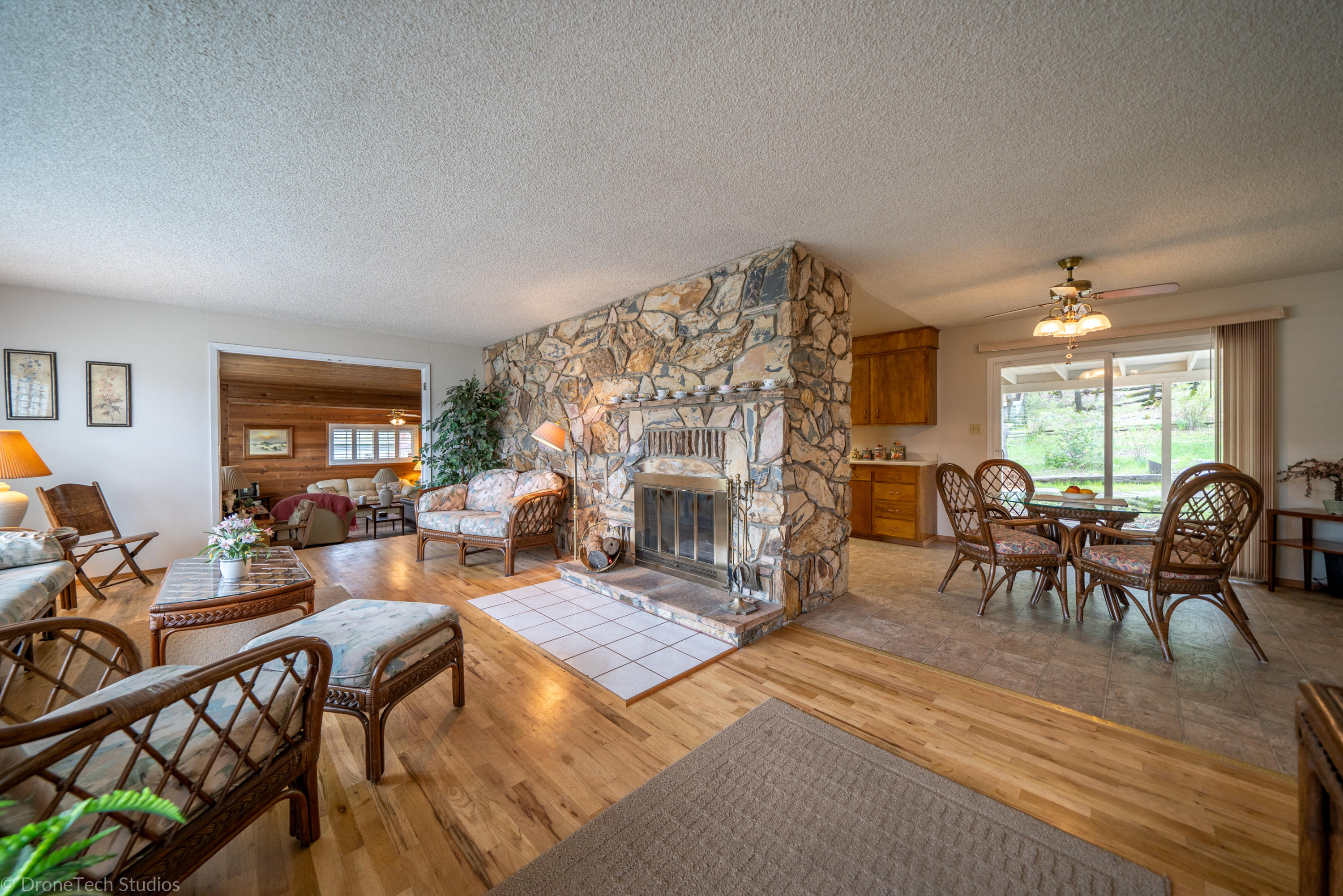 8888 Redbank Road Redding, CA 96001 - Photo 10 of 47 8888 Redbank Rd-10