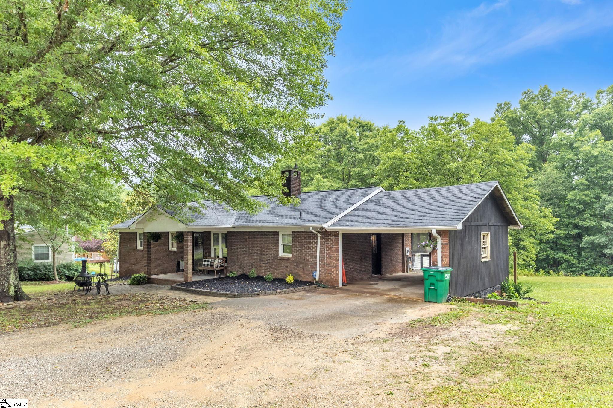 116 South 209 Landrum, SC 29356 - Photo 3 of 22
