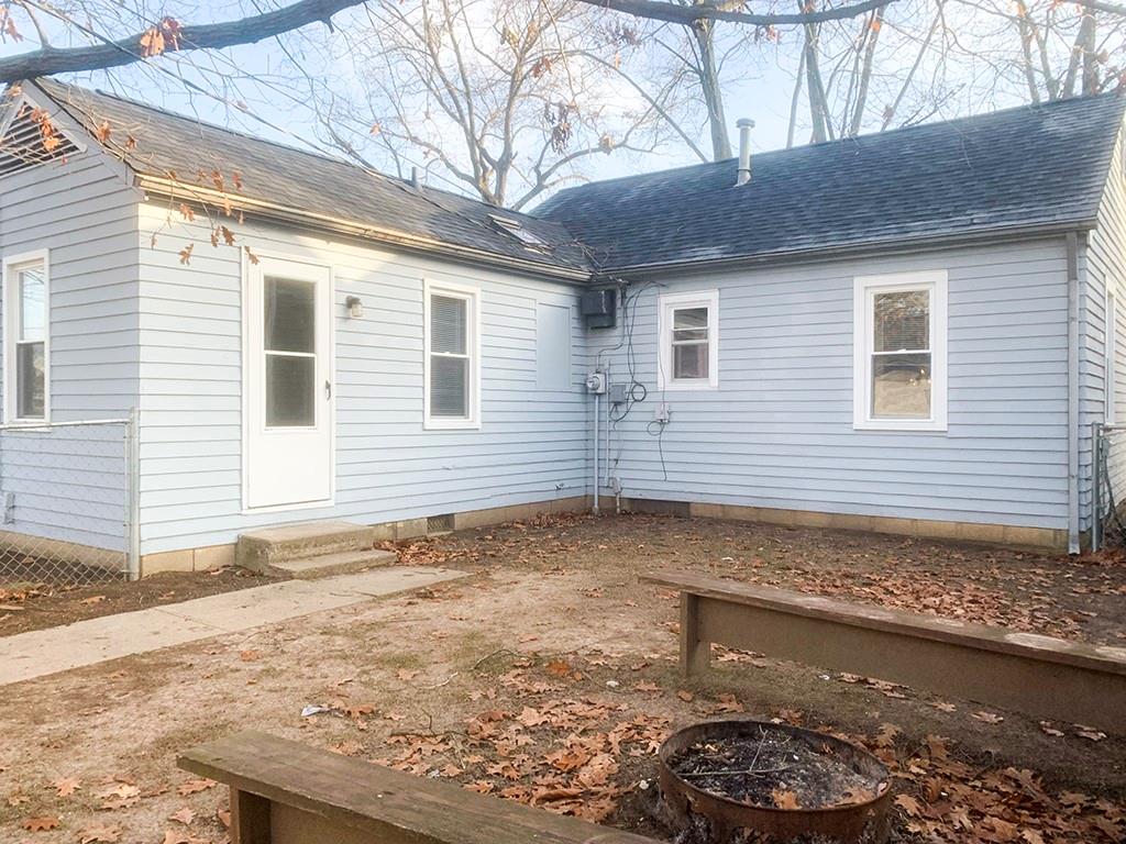 2406 Maple Street Columbus, IN 47201 - Photo 12 of 13 Gallery Image 12