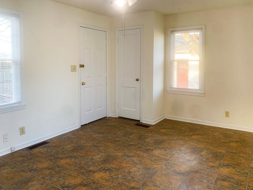 2406 Maple Street Columbus, IN 47201 - Photo 7 of 13 Gallery Image 7