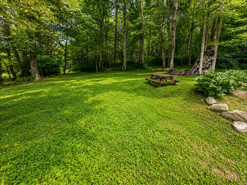 1356 Martin Road Apollo, PA 15613 - Photo 40 of 42 Gallery Image 40