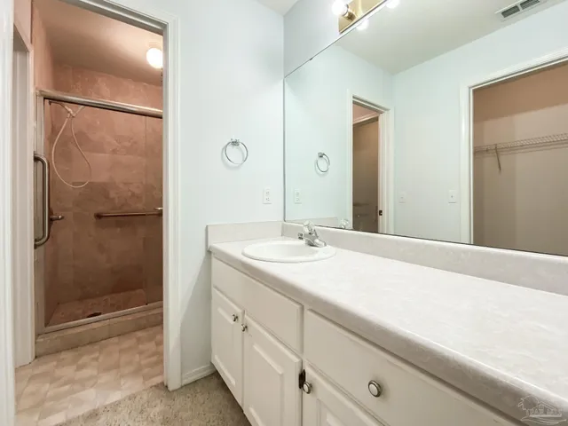 $2,050 | 5917 North Bay Point Drive, Pensacola, FL 32507