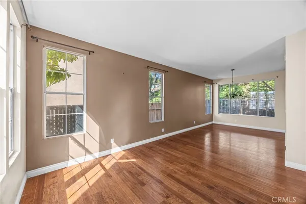 $863,500 | 747 Ochee Circle, Corona, CA 92879